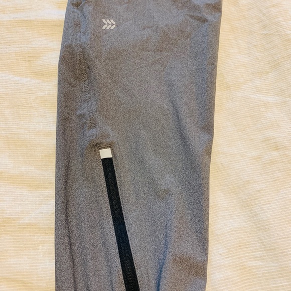 Target workout pants - Picture 5 of 8